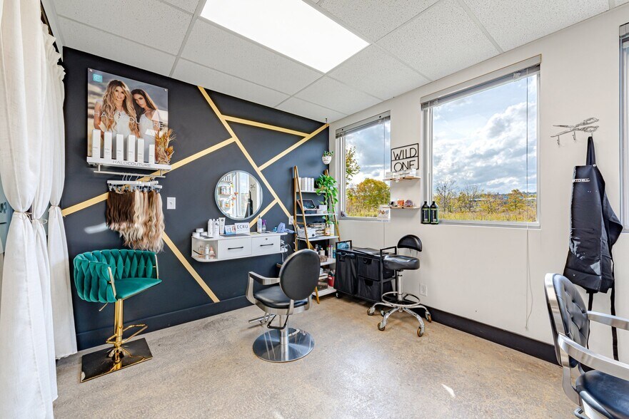 More Photos Of 335 Morganza Rd, Canonsburg Freestanding For Lease