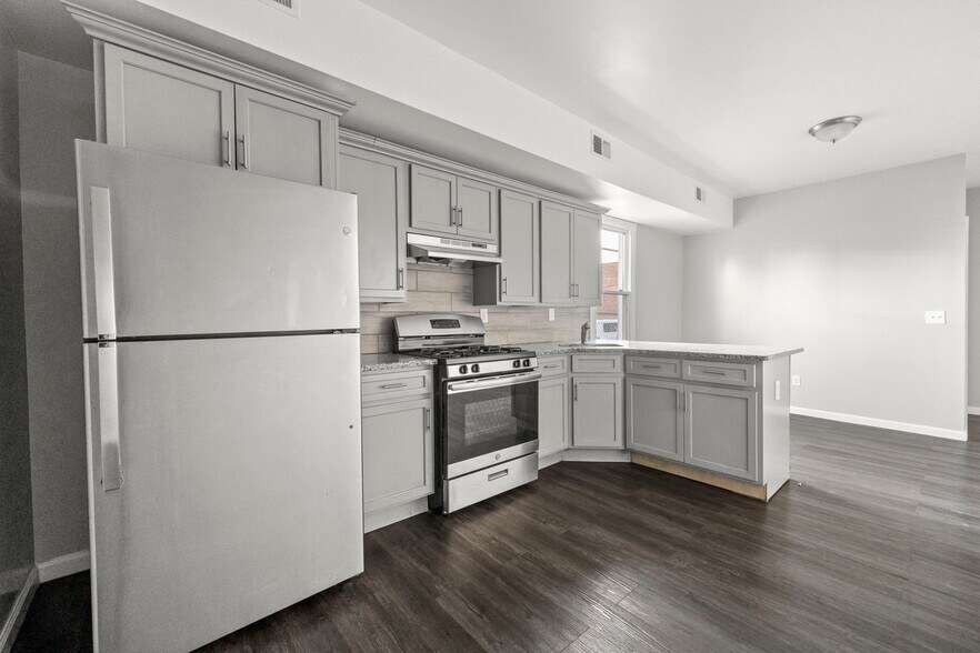 More Photos Of 168 Sherman Ave, Newark Apartments For Sale