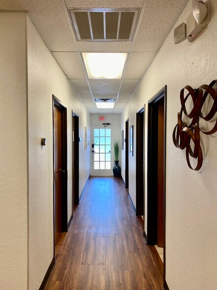 More Photos Of 2012 Justin Rd, Highland Village Office For Lease