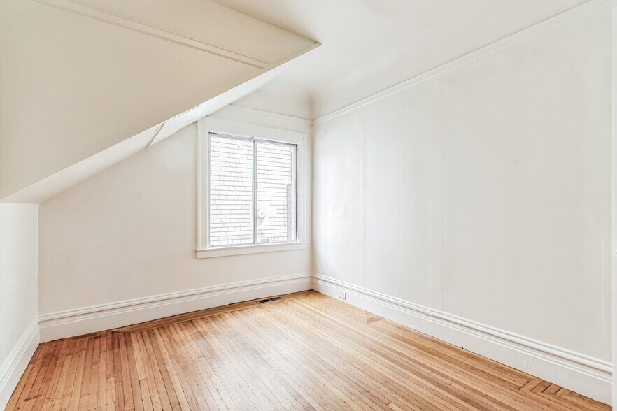 More Photos Of 1921 Dwight Way, Berkeley Apartments For Sale