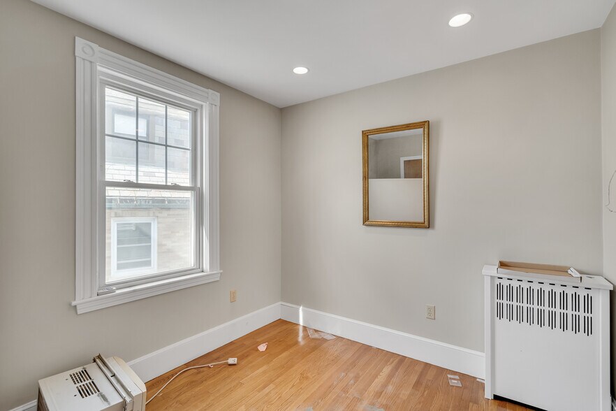 More Photos Of 786 Mount Auburn St, Watertown Funeral Home For Sale