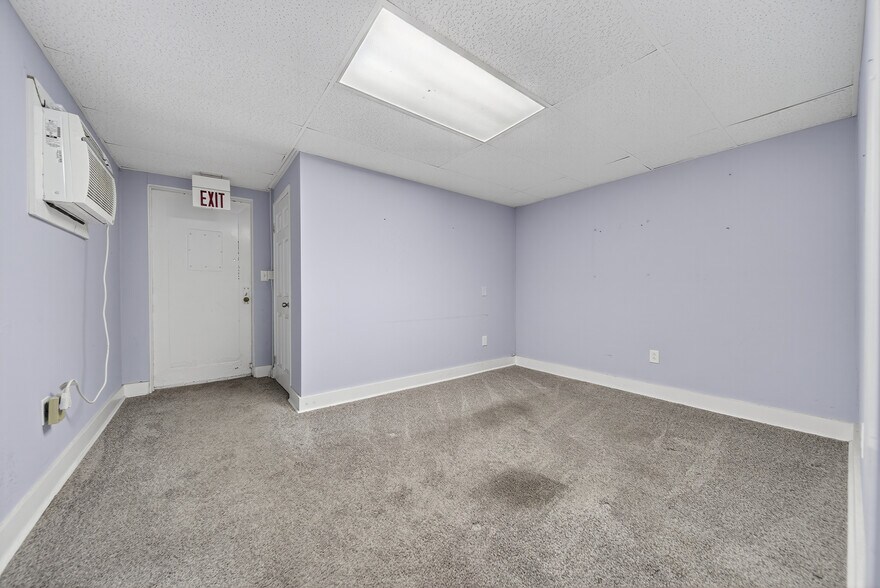 More Photos Of 2819 Gallatin Pike, Nashville Freestanding For Lease