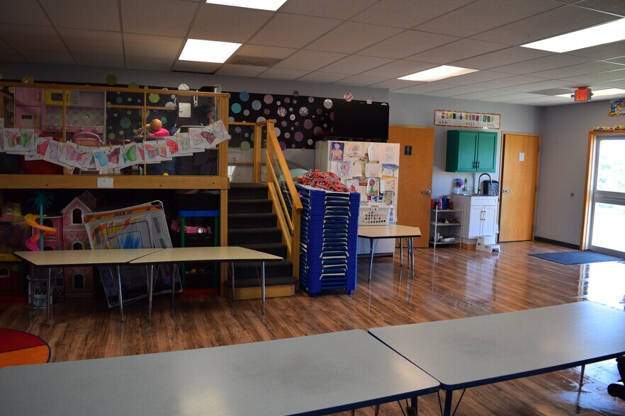 More Photos Of 1903 Van Hoy Dr, Pleasant Hill Specialty For Sale