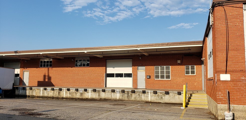 Primary Photo Of 1017-1033 Maclay St, Harrisburg Manufacturing For Lease