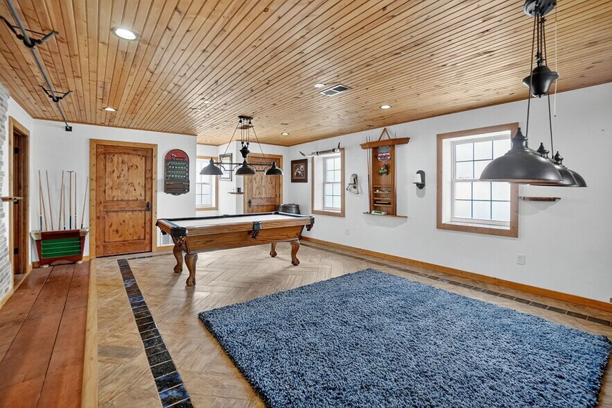 More Photos Of 4301 S County Road 1135, Midland Specialty For Sale