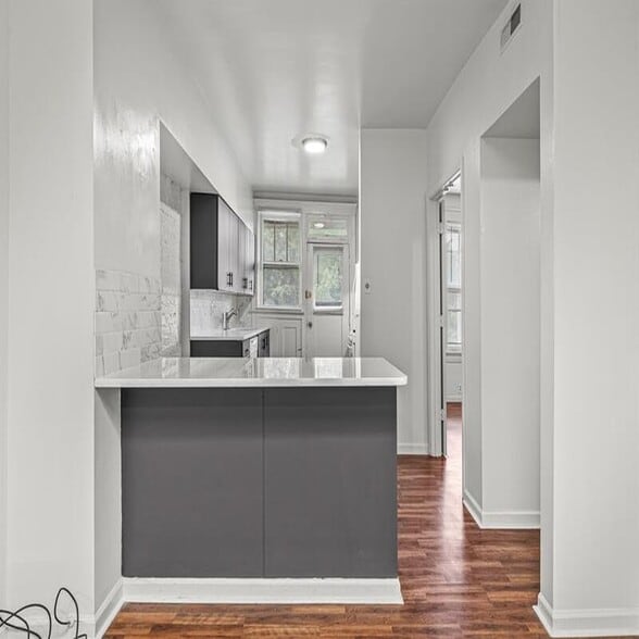 More Photos Of 1722 Waverly Pl, Saint Louis Apartments For Sale