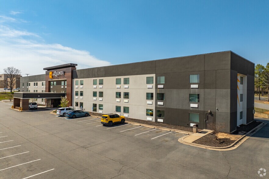 More Photos Of 4311 Warden Rd, North Little Rock Hospitality For Sale