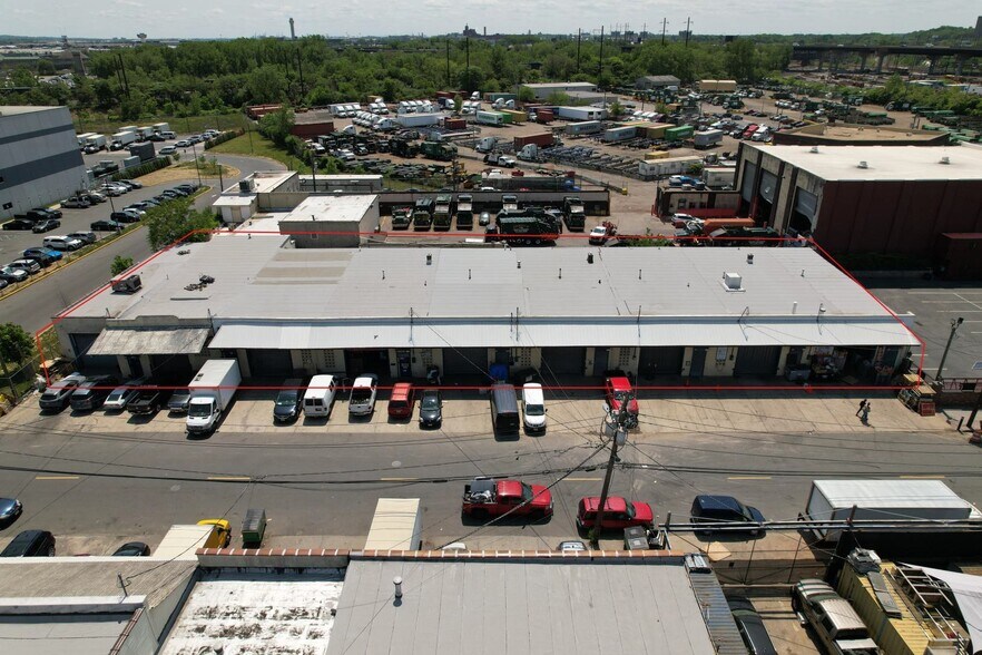 Primary Photo Of 202-220 Vanderpool St, Newark Warehouse For Lease