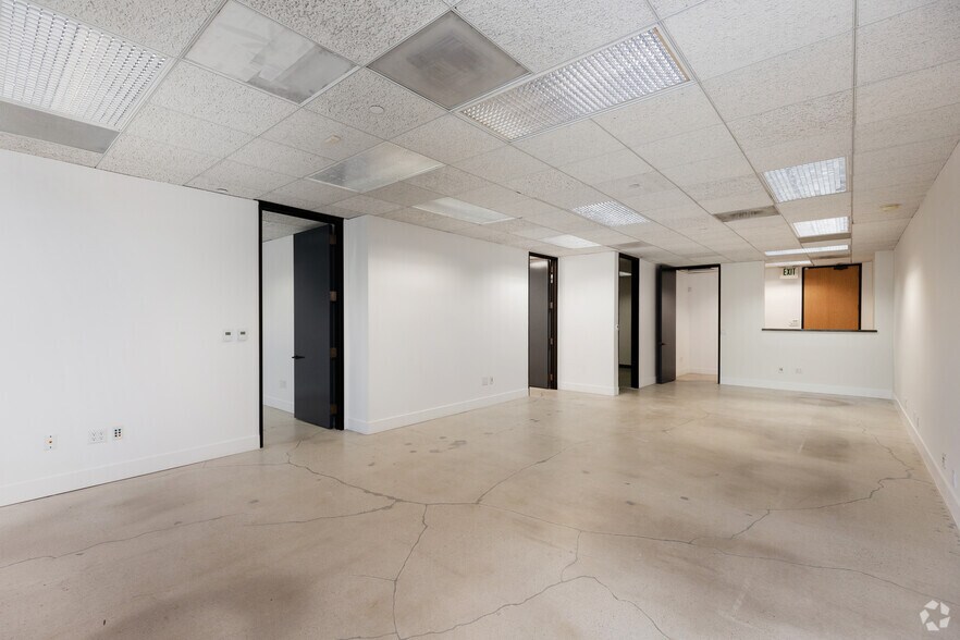 More Photos Of 30851 Agoura Rd, Agoura Hills Loft Creative Space For Lease