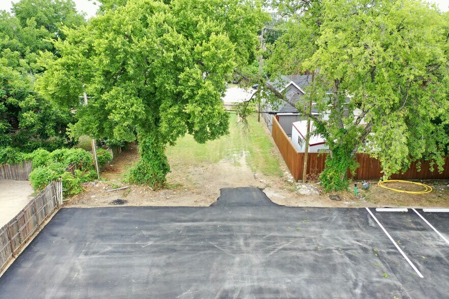 More Photos Of 1216 N Main St, Fort Worth Restaurant For Sale