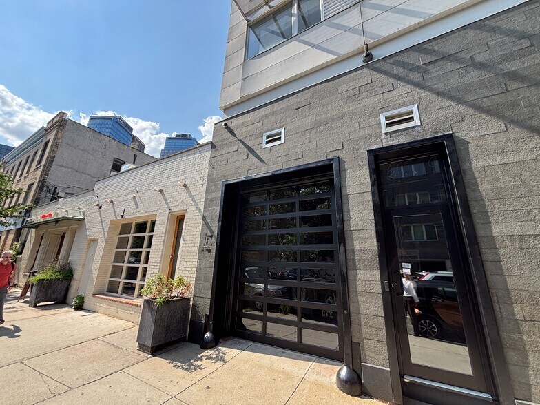 Primary Photo Of 41 Box St, Brooklyn Office For Lease