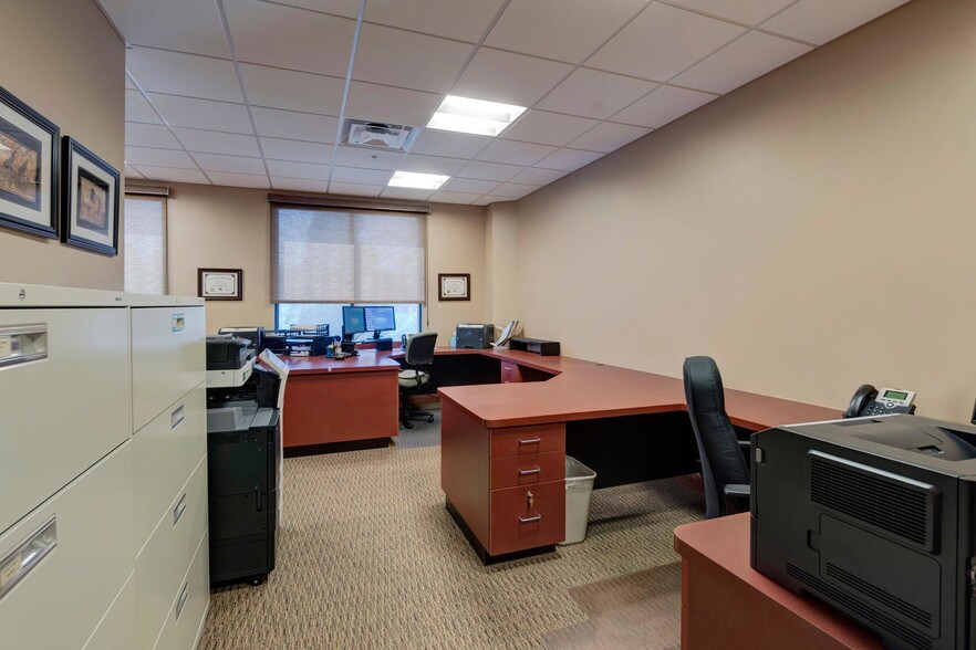 More Photos Of 103 4th St, Castle Rock Office For Sale