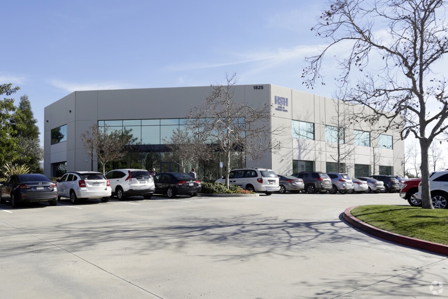 Primary Photo Of 1825 Gillespie Way, El Cajon Office For Lease