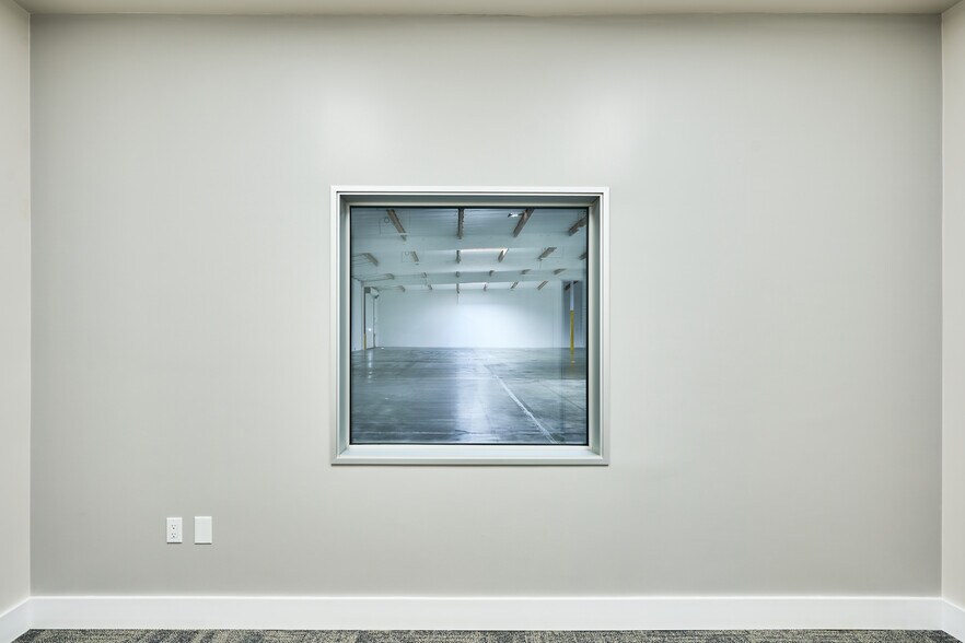 More Photos Of 7103 Fair Ave, North Hollywood Warehouse For Lease