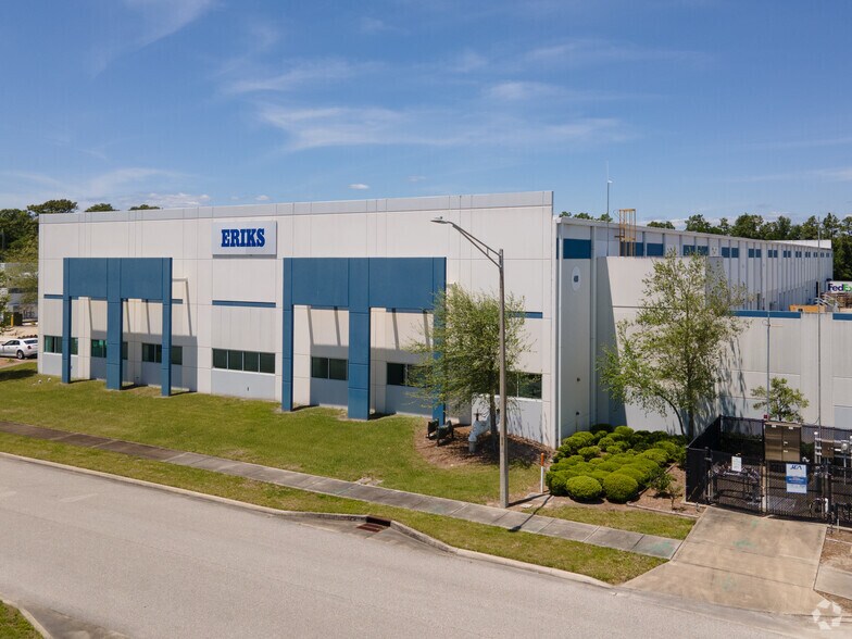More Photos Of 2615 Port Industrial Dr, Jacksonville Warehouse For Lease