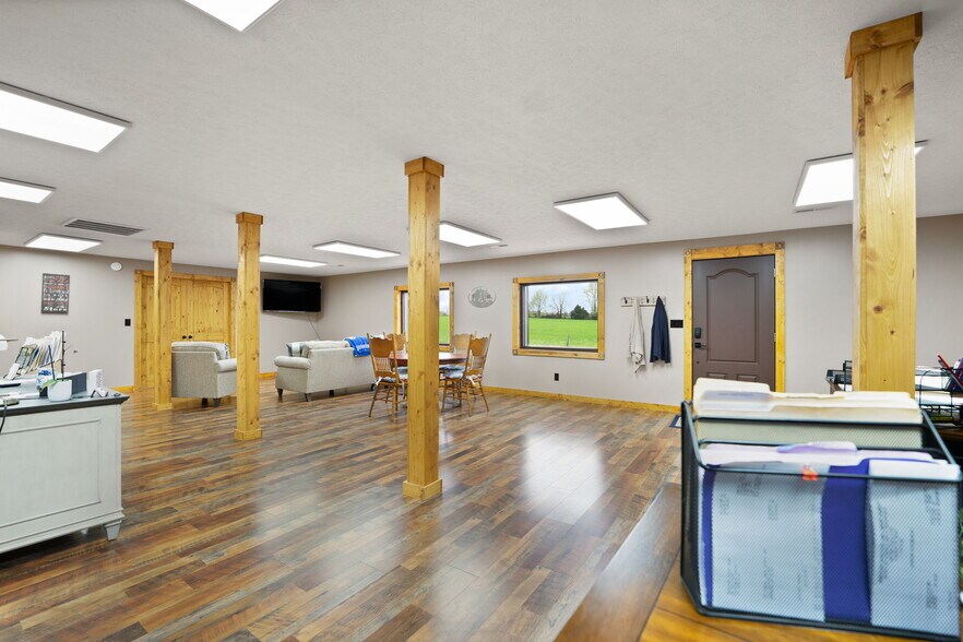 More Photos Of 4564 New Liberty Big Meadow Rd, Knob Lick Warehouse For Sale