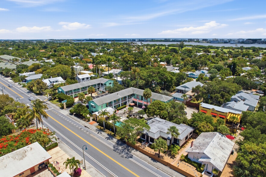 More Photos Of 320 N Federal Hwy, Lake Worth Hotel For Sale