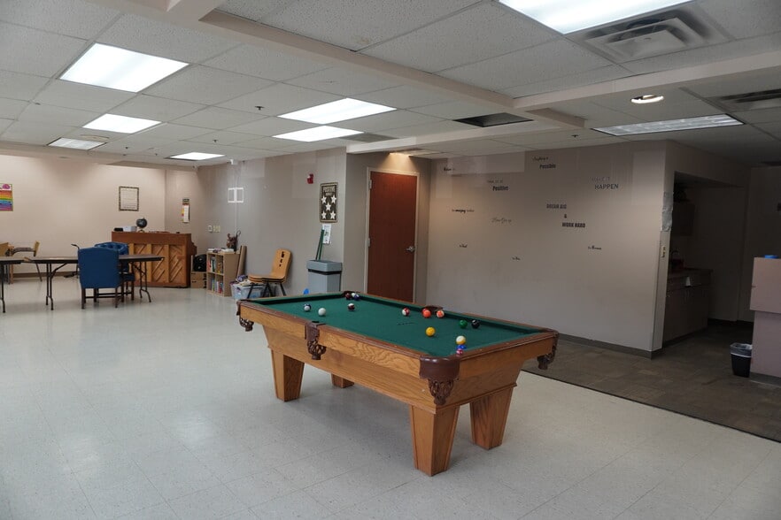 More Photos Of 3809 S 42nd St, Minneapolis Medical For Sale