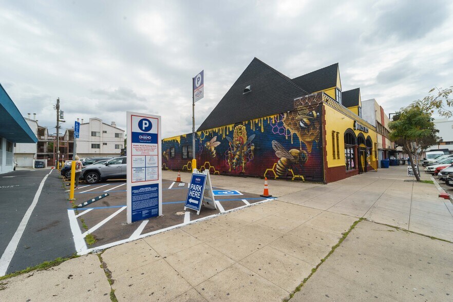 More Photos Of 3925 Ohio St, San Diego Storefront For Sale