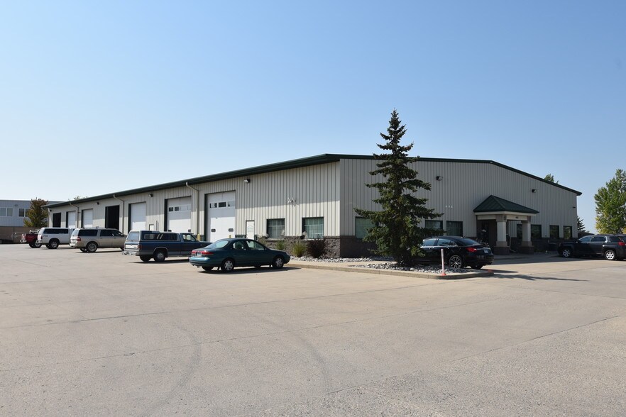 Primary Photo Of 4151 38th St S, Fargo Flex For Lease