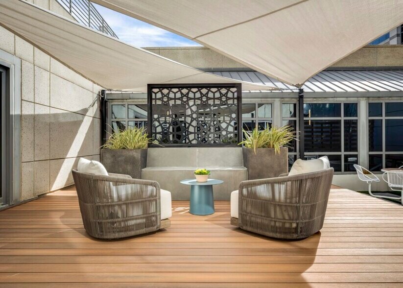 More Photos Of 6363 N State Highway 161, Irving Office For Lease