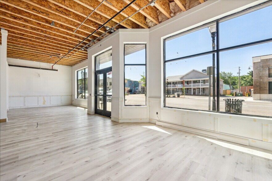 More Photos Of 120 N Bridge St, Linden Storefront Retail Office For Lease