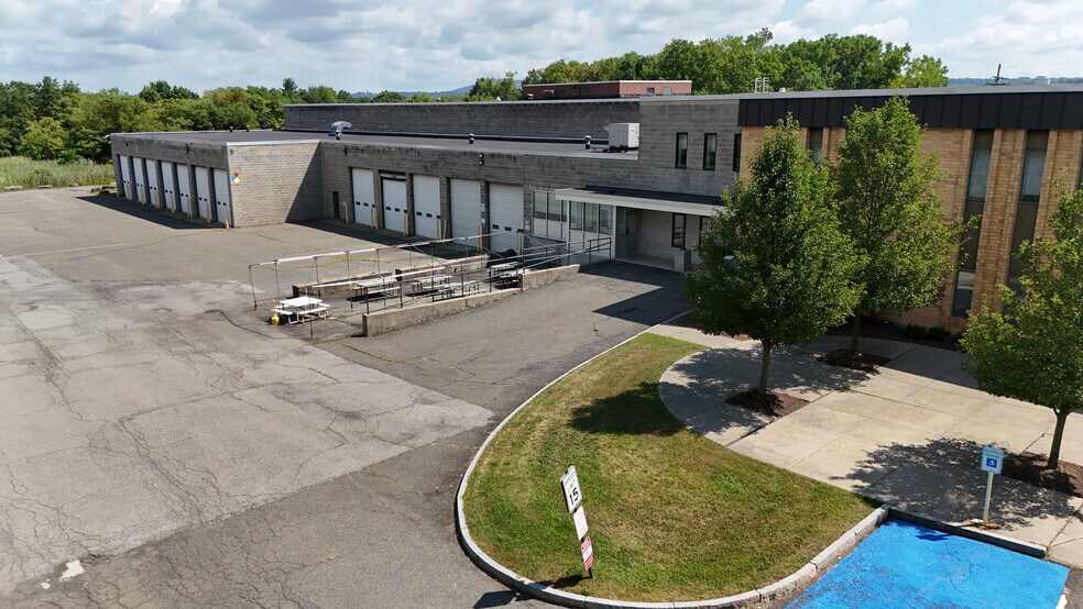 More Photos Of 21 Elm St, Watervliet Manufacturing For Sale