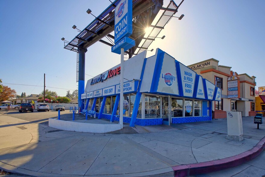 More Photos Of 10504 Victory Blvd, North Hollywood Freestanding For Sale