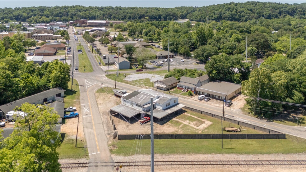 More Photos Of 306 Upper Kingston Rd, Prattville Industrial For Sale