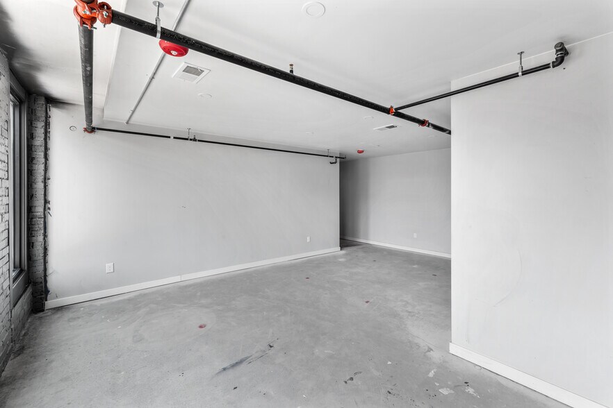 More Photos Of 333-339 Main St, Mead Storefront For Sale