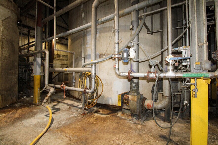 More Photos Of 6059 159th St, Galva Food Processing For Sale