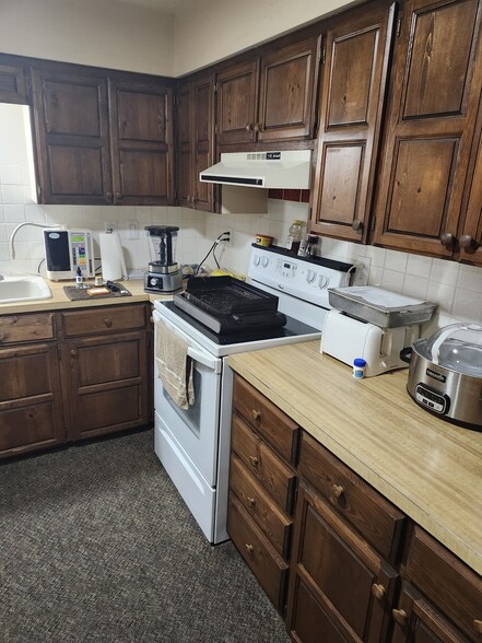 More Photos Of 7411 Outer Rd, Odessa Convenience Store For Lease