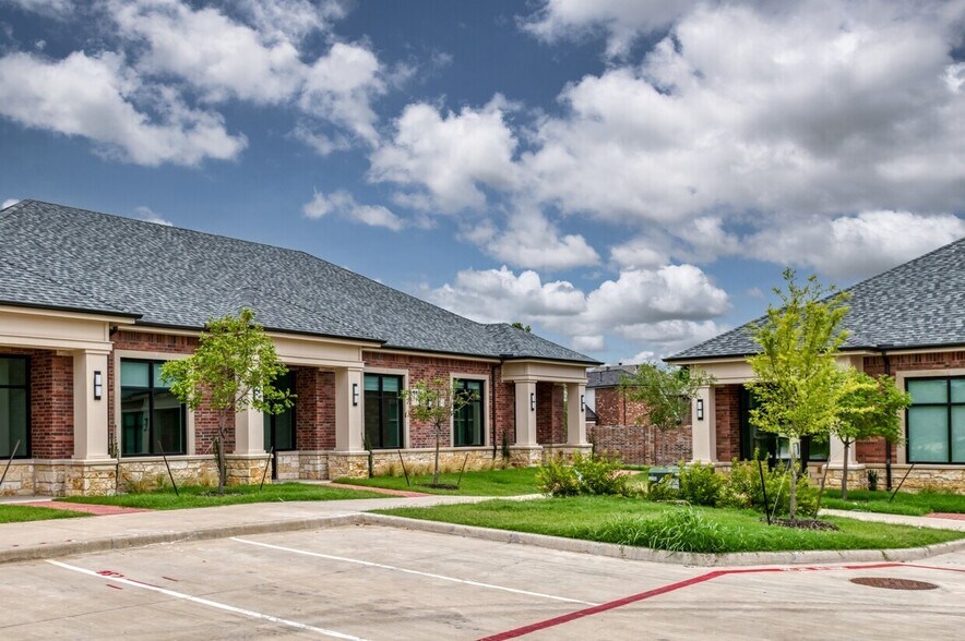 More Photos Of 7700 Preston Rd, Frisco Office For Sale