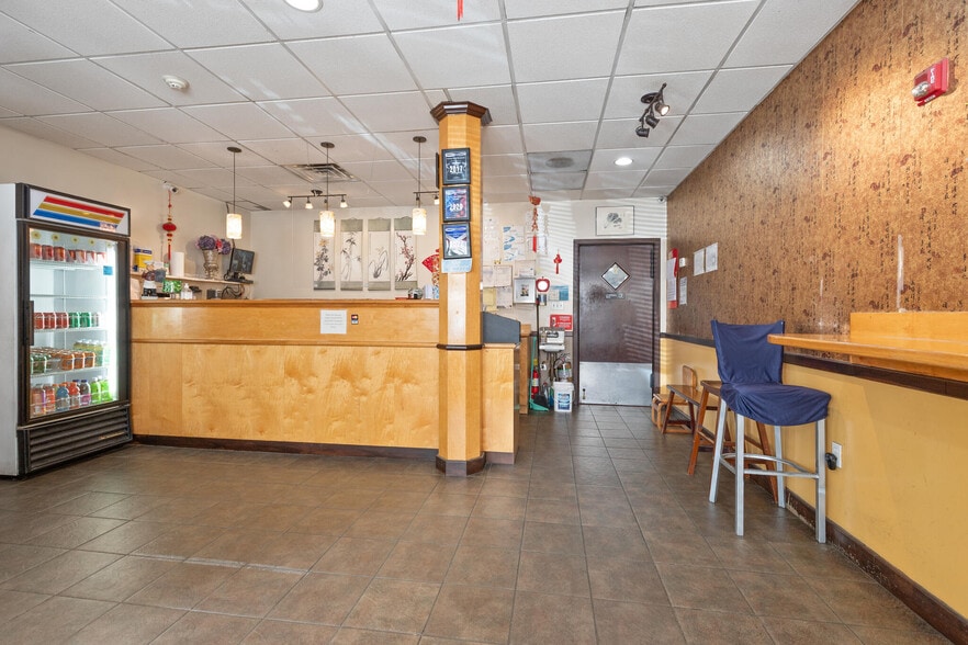 More Photos Of 313-321 Marrett Rd, Lexington Freestanding For Sale