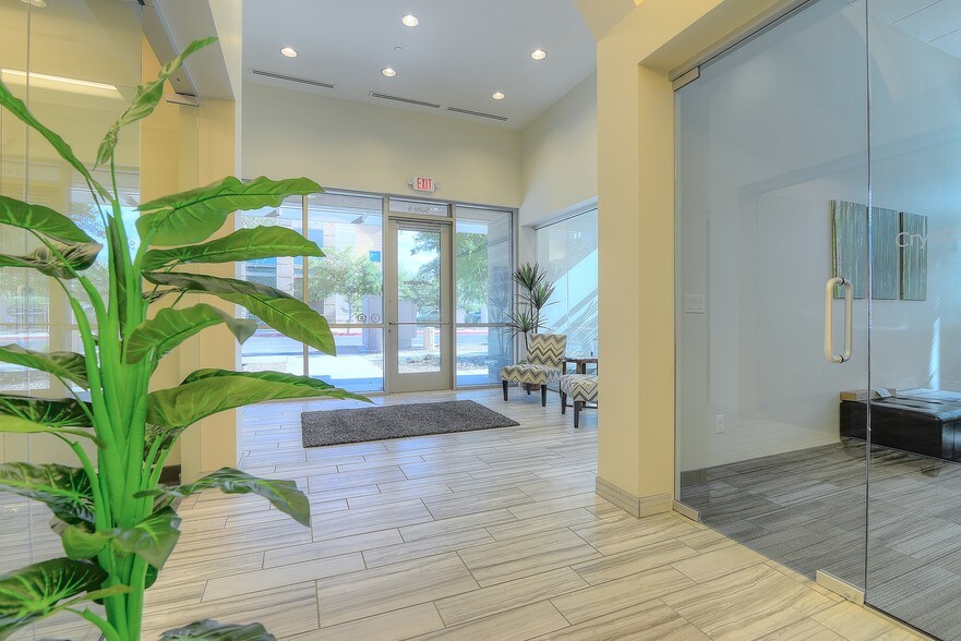 More Photos Of 5700 W Chandler Blvd, Chandler Coworking Space