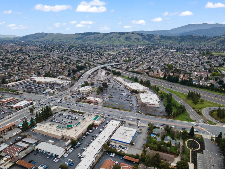 More Photos Of 465 Blossom Hill Rd, San Jose Storefront Retail Office For Sale