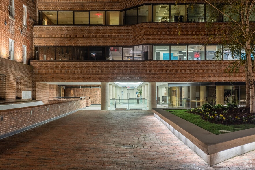 More Photos Of 1000 Potomac St NW, Washington Office For Lease