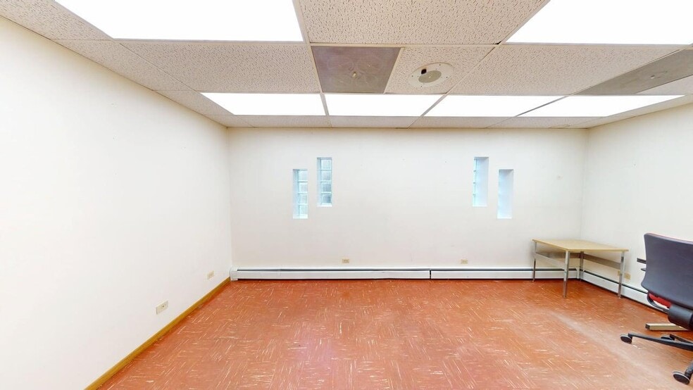 More Photos Of 2950-2958 Leavitt st, Chicago Warehouse For Sale