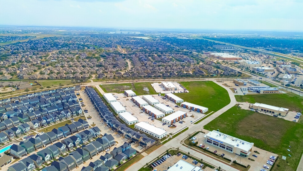 More Photos Of 5151 Meadow Ranch Pky, Richmond Office For Lease