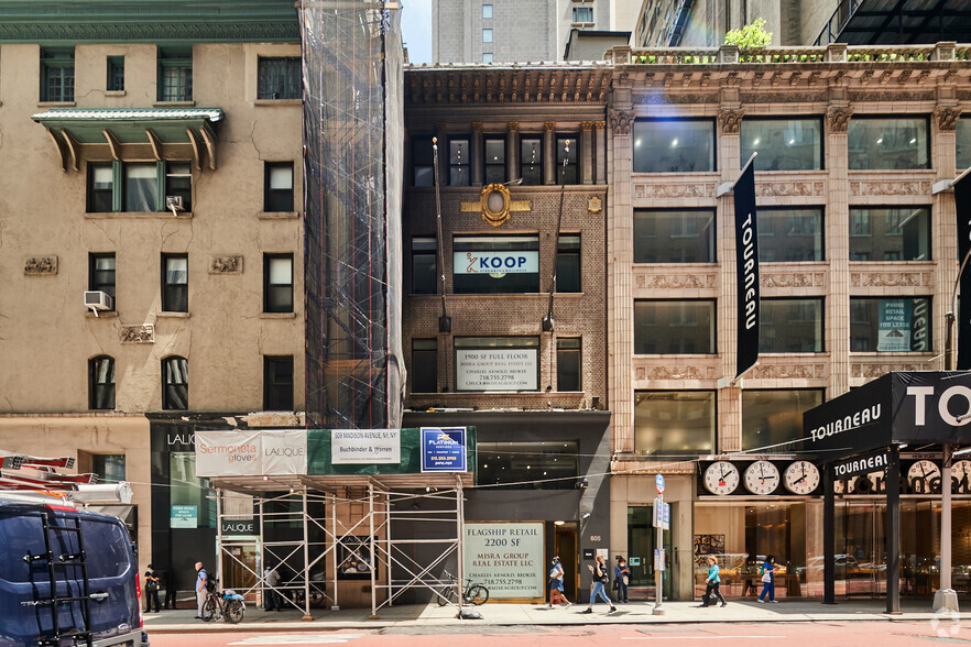 Primary Photo Of 605 Madison Ave, New York Office For Lease