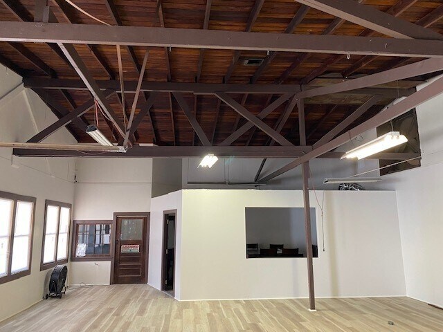 More Photos Of 1258 19th St N, Saint Petersburg Warehouse For Sale