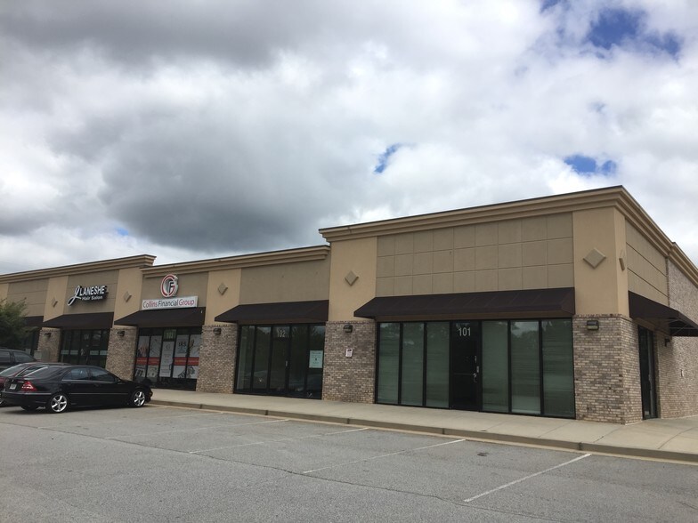 More Photos Of 1820 Noah's Ark Rd, Jonesboro Storefront For Lease