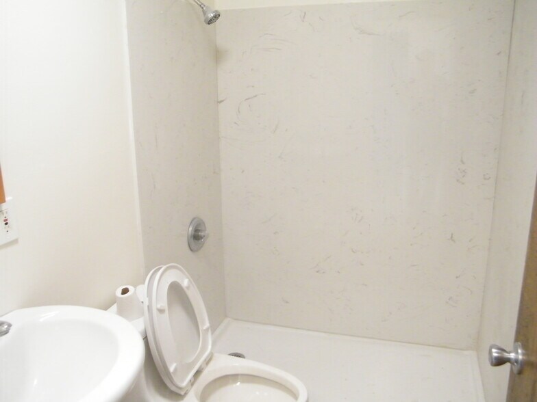More Photos Of 2275 Washington Ave, San Leandro Medical For Sale