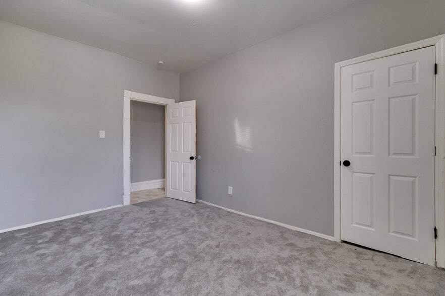 More Photos Of 1402 Granville Pl, Saint Louis Apartments For Sale