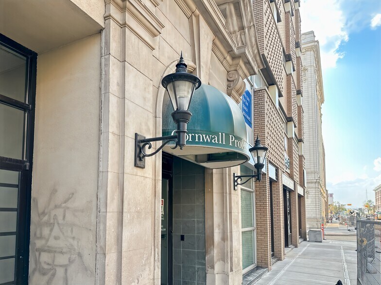 More Photos Of 2125 11th Av, Regina Coworking Space