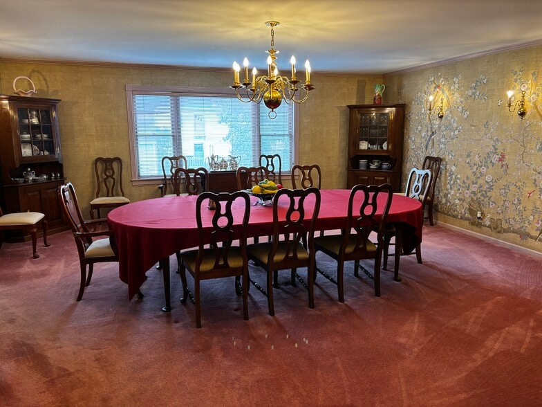 More Photos Of 205 Grandview Dr, Frankfort Religious Facility For Sale