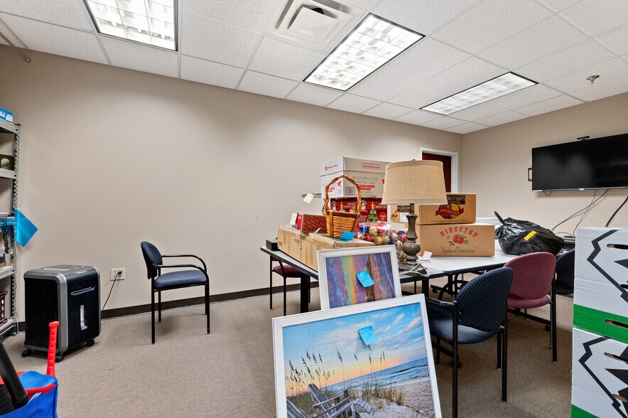 More Photos Of 3000 Stonewood Dr, Wexford Office For Lease