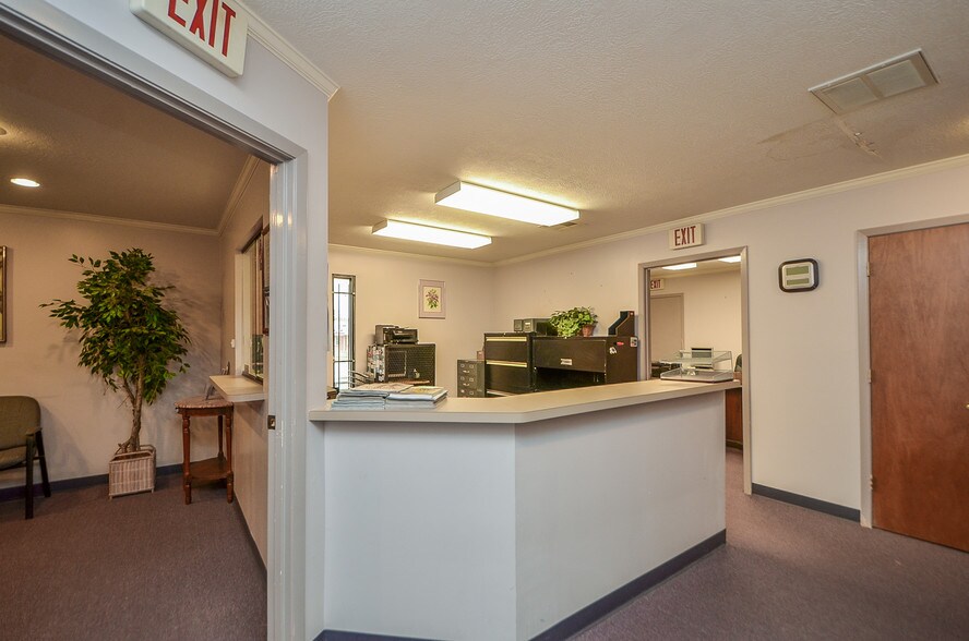 More Photos Of 9802 Homestead Rd, Houston Medical For Lease