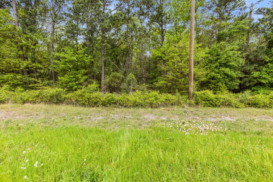 More Photos Of TBD Interstate 45 N, Willis Land For Sale