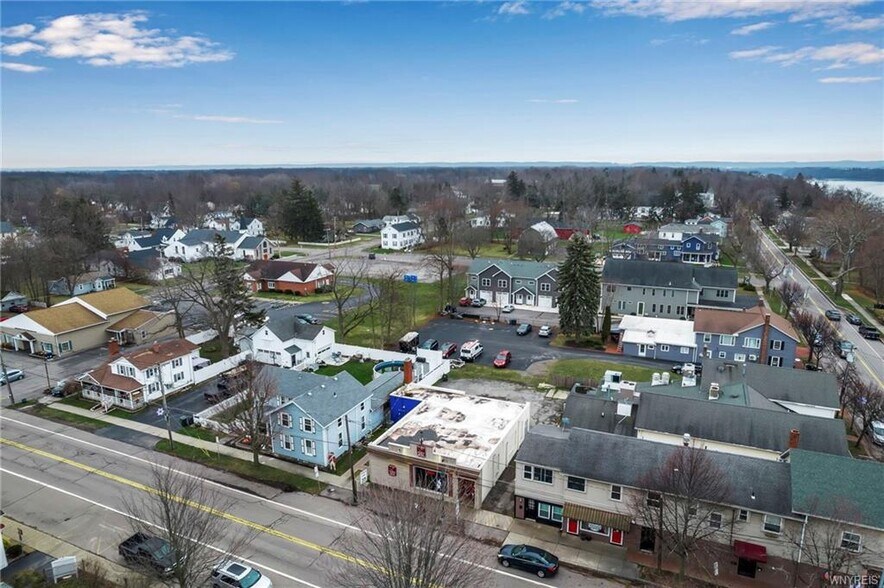 More Photos Of 113 Lockport St, Youngstown General Retail For Sale